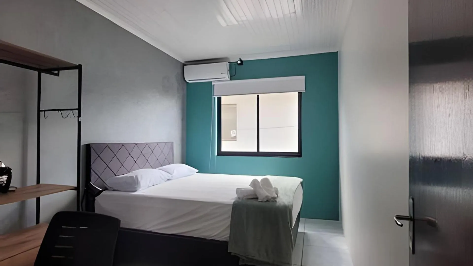 Ap102 - Apartamento Com Ac No Centro Sao Miguel d'Oeste 0*,  Brasilien