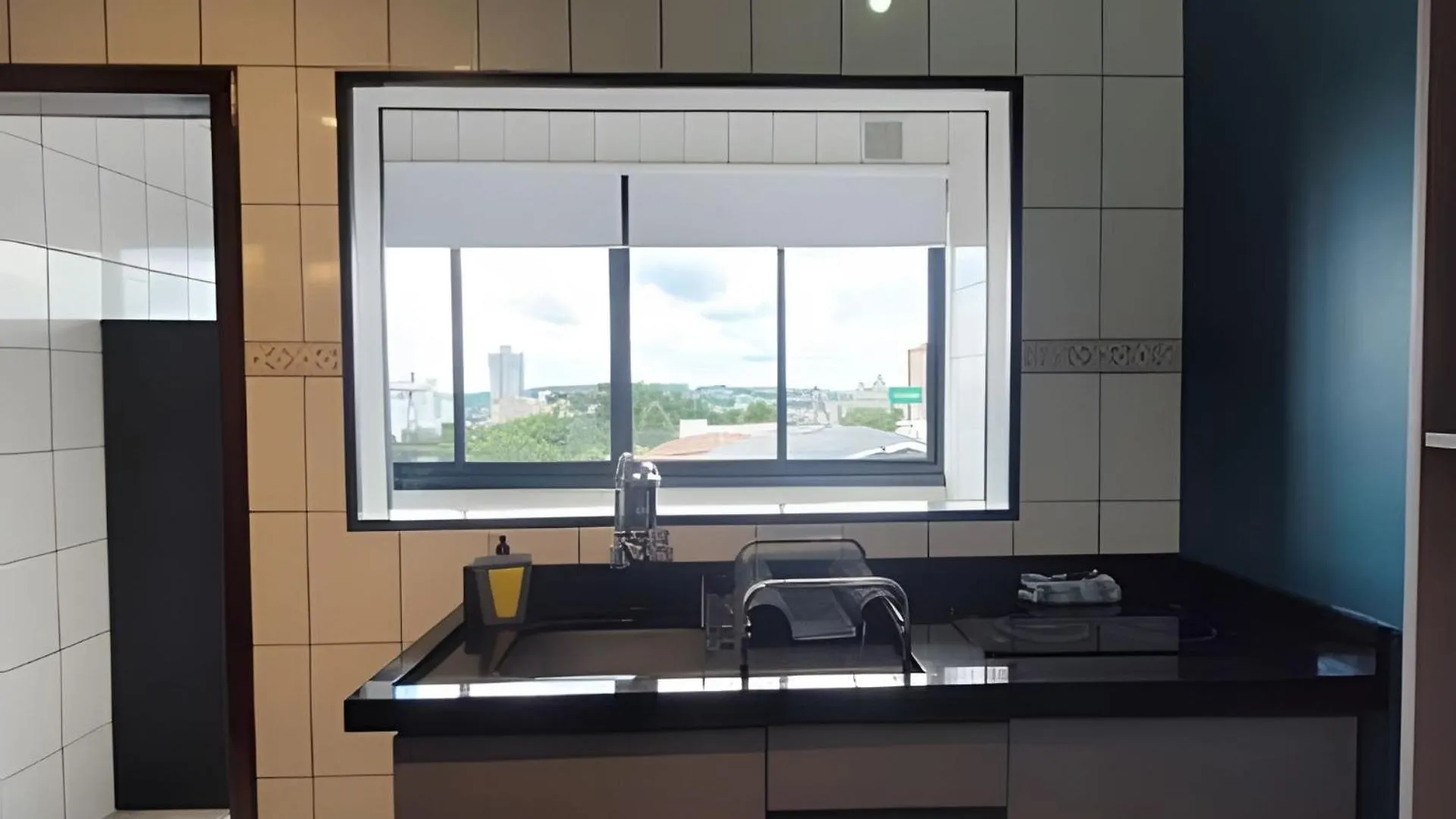 Ap102 - Apartamento Com Ac No Centro Sao Miguel d'Oeste 0*,